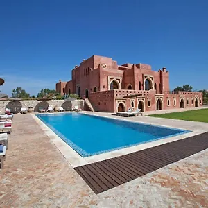 Gonatouki Hotel